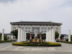 国庆中秋双节同庆，人生就是博官网集团红旗飘扬！