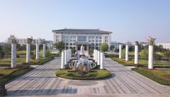 人生就是博官网集团：传承孝爱文化，缔造百年人生就是博官网